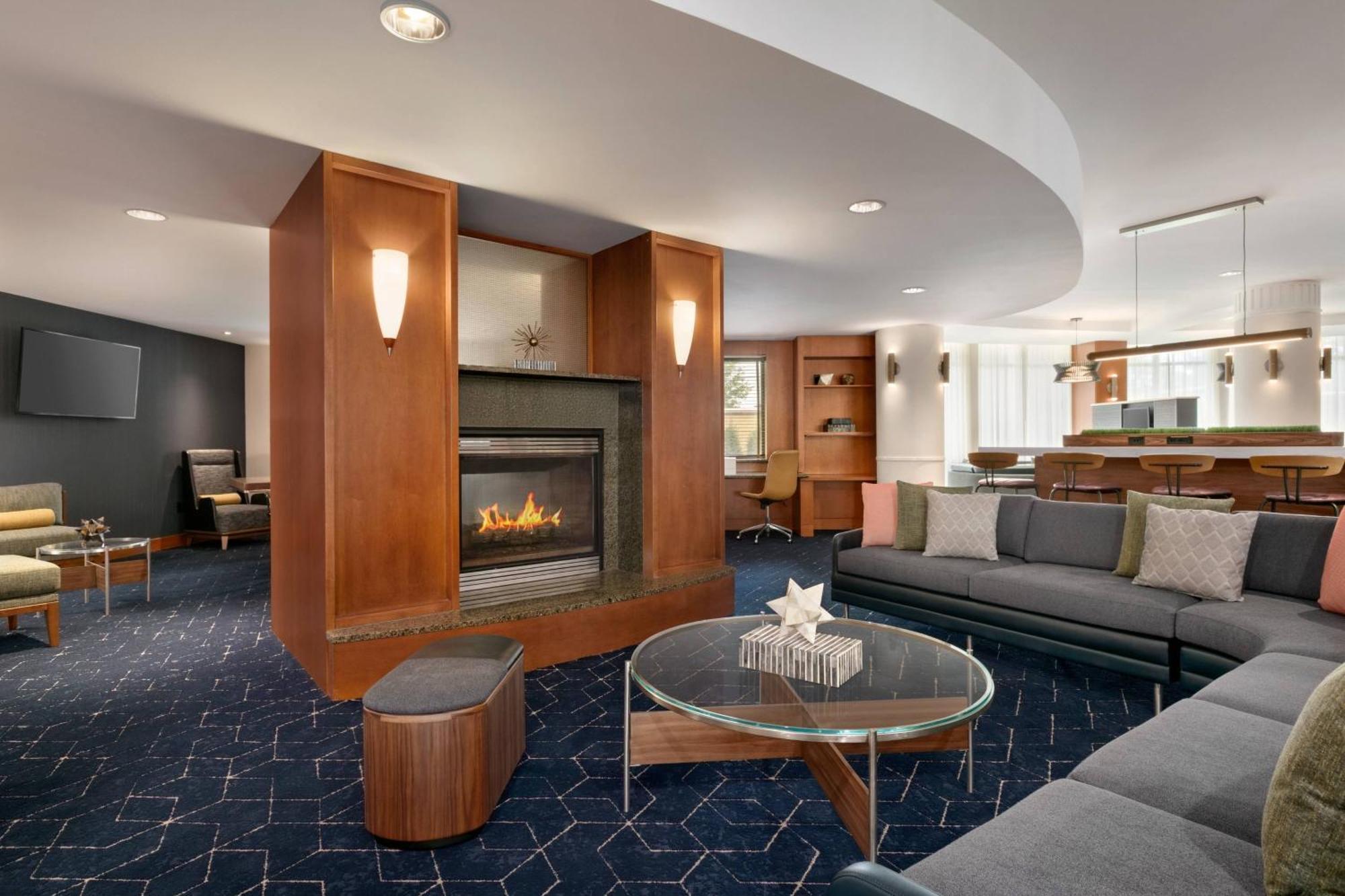 Отель Courtyard Lancaster Fertility Экстерьер фото