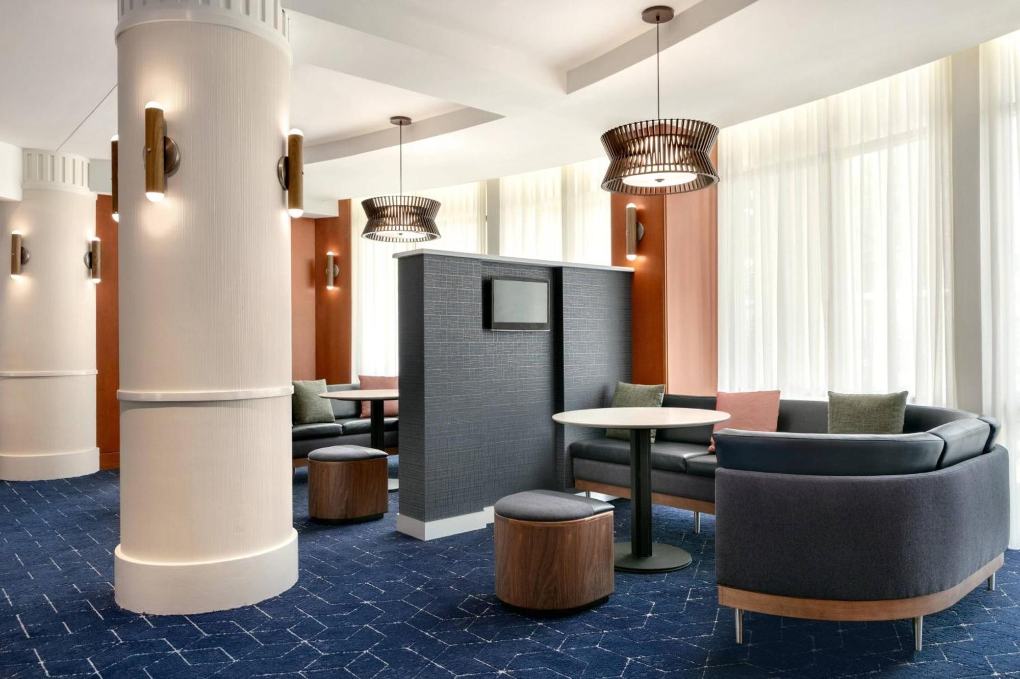 Отель Courtyard Lancaster Fertility Экстерьер фото